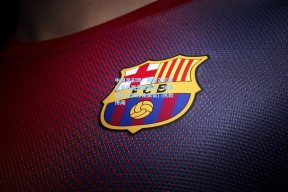 中国足彩网：郑智正式执掌青岛西海岸帅印，俱乐部全力驳斥南美豪门执教传闻