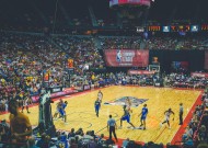 【足彩网首页】从绝境到巅峰，塔图姆缺阵反激发绿军冠军潜能