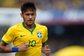 中国足彩网：阿特金森惊叹莫布利内线统治力，犹如奥尼尔再临赛场