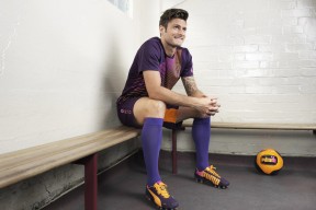 【足彩网】矿工豪掷400万欧元求购帕尔梅拉斯青年中卫罗伯逊，巴西新星引欧洲瞩目