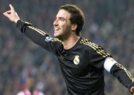 足彩网-英超冬窗风云，伯恩茅斯坚定留守阿根廷铁卫，塞内西去留悬念延至盛夏