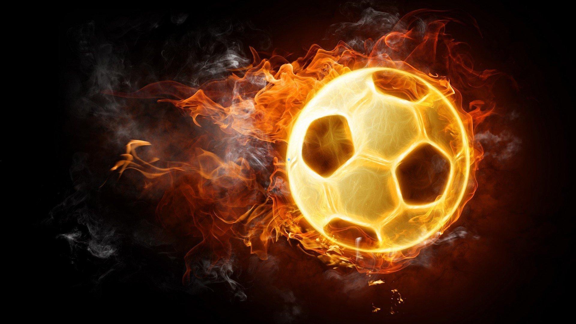 意甲半场风云，莱切客场一球领先尤文，班达破门戴维屡失良机