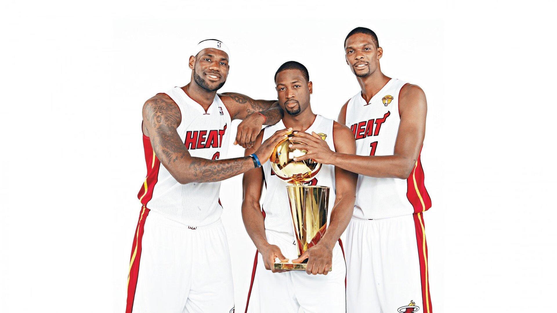 美记前瞻2025全明星，詹姆斯时代告终？狄龙逆袭布克，开拓者黑马入围